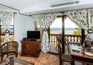 Villas Iguana A-7 Beachfront Condo in Iguana