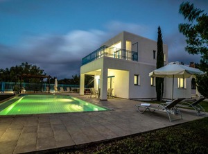 Azzurro Holiday Villa Ira | Agios Georgios Pegeias