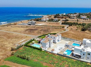 Beach Sea | Pomos