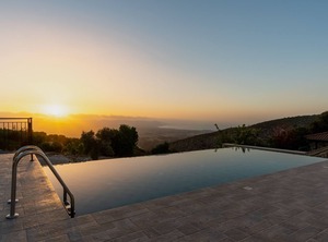 Villa Infinity Terraces | Peristerona