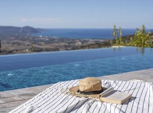 Villa Infinity Terraces | Peristerona