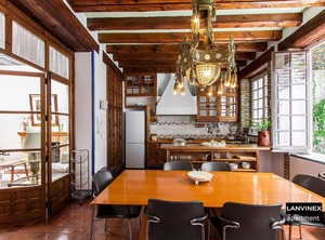 The Limassol Sun All | Historical Center