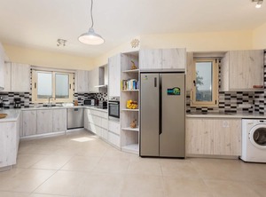 Villa Christel | Pano Arodhes