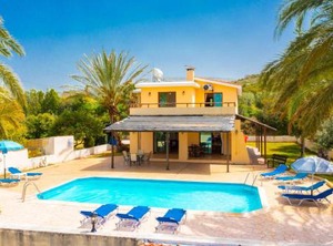 Villa Noni | Polis