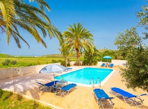 Villa Noni | Polis