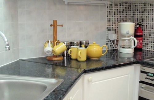 Paphos Apartment | 1 Bed Apartment, Paphos, 2nd Floor, Communal Pool, Sea Views, Nearby tavernas