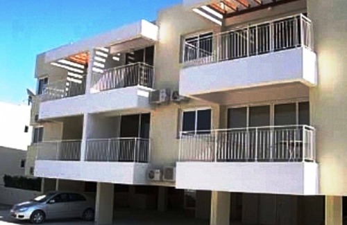Oroklini Apartment | 1 Double bedroom apartment in a modern development near Larnaca