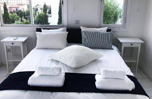 Pyrgos Apartment | 110 m² Apartment ∙ 2 bedrooms ∙ 6 guests