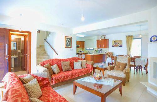Lara Villa | 115 m² Villa ∙ 3 bedrooms ∙ 6 guests