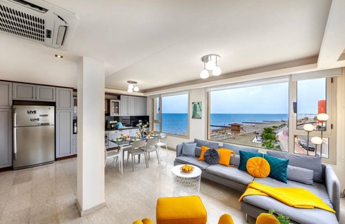 Larnaca Apartment | 125 m² Apartment ∙ 3 bedrooms ∙ 6 guests
