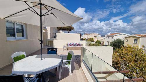 Pissouri House | 130 m² House ∙ 2 bedrooms ∙ 4 guests