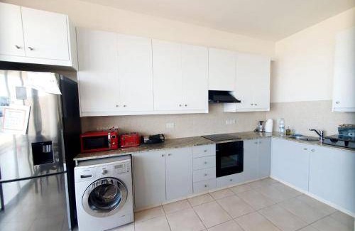 Larnaca Apartment | 135 m² Apartment ∙ 2 bedrooms ∙ 6 guests