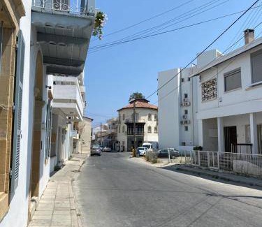 Larnaca City Centre Bed & Breakfast | 14 m² Bed and breakfast ∙ 1 bedroom ∙ 2 guests