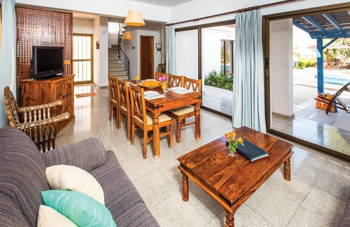 Argaka House | 140 m² House ∙ 2 bedrooms ∙ 4 guests