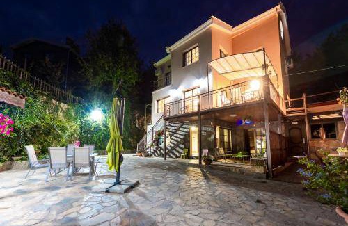 Platres Apartment | 150 m² Apartment ∙ 3 bedrooms ∙ 6 guests