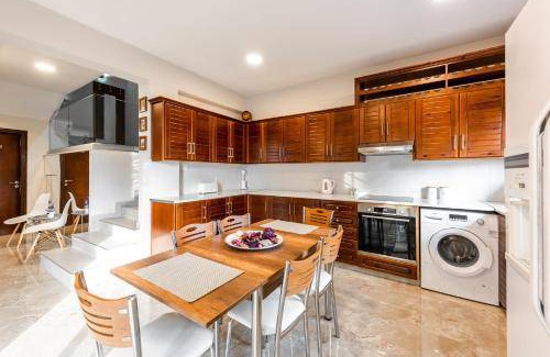 Platres Apartment | 150 m² Apartment ∙ 3 bedrooms ∙ 6 guests