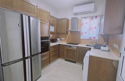 Agios Athanasios House | 150 m² House ∙ 4 bedrooms ∙ 8 guests