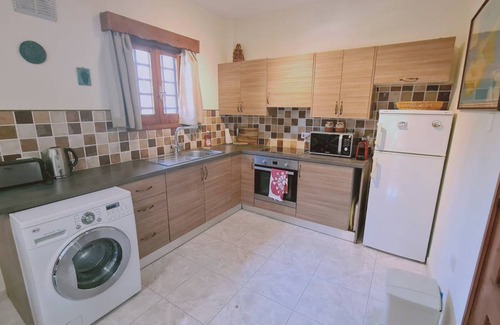 Pissouri Villa | 150 m² Villa ∙ 2 bedrooms ∙ 4 guests