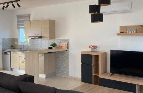 Pernera Villa | 160 m² Villa ∙ 3 bedrooms ∙ 8 guests