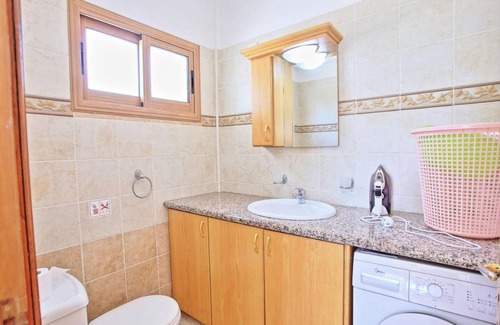 Ayia Marina Chrysochous Villa | 165 m² Villa ∙ 4 bedrooms ∙ 9 guests