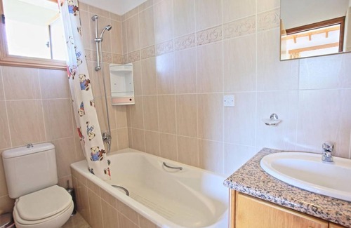 Ayia Marina Chrysochous Villa | 165 m² Villa ∙ 4 bedrooms ∙ 9 guests