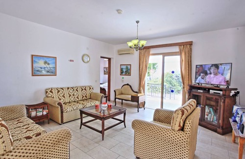 Ayia Marina Chrysochous Villa | 165 m² Villa ∙ 4 bedrooms ∙ 9 guests