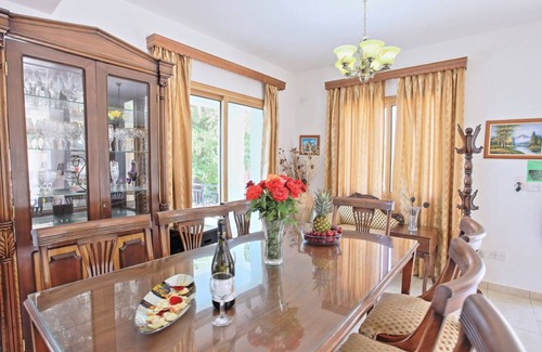 Ayia Marina Chrysochous Villa | 165 m² Villa ∙ 4 bedrooms ∙ 9 guests