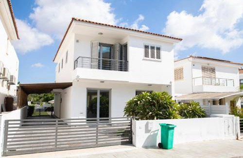 Anarvagos Hotel | 170 m² Hotel ∙ 3 bedrooms ∙ 6 guests