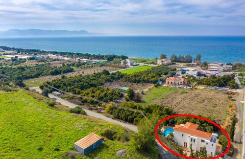 Argaka Villa | 170 m² Villa ∙ 4 bedrooms ∙ 9 guests
