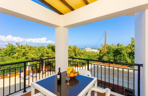 Argaka Villa | 170 m² Villa ∙ 4 bedrooms ∙ 9 guests