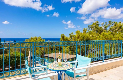 Agios Georgios Pegeias Villa | 180 m² Villa ∙ 3 bedrooms ∙ 7 guests