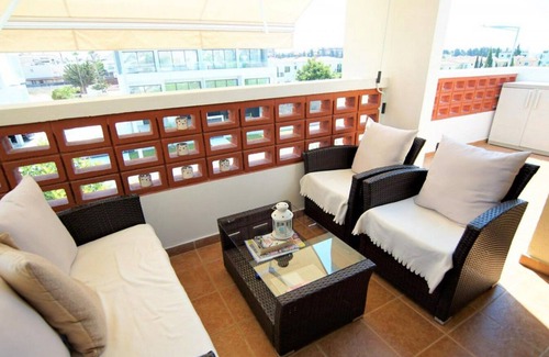 Universal Apartment | 2 bed 2 bathroom Apartment in the heart of Paphos