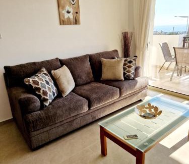 Peyia Town Apartment | 2 bedroom apartment E8 located pool level, sea view, FREE WIFI