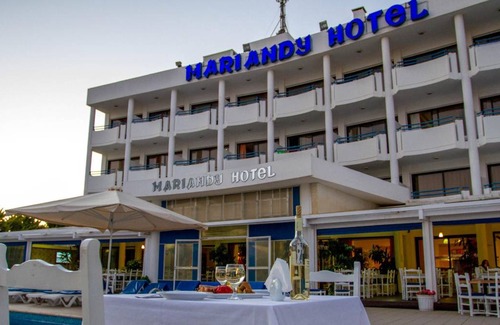 Pyla Hotel | 20 m² Hotel ∙ 127 guests
