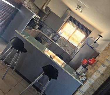 Agia Varvara House | 200 m² House ∙ 3 bedrooms ∙ 8 guests