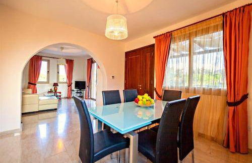 Polis Villa | 200 m² Villa ∙ 4 bedrooms ∙ 8 guests