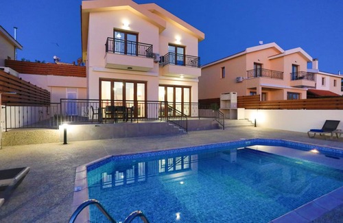 Meladeia Villa | 200 m² Villa ∙ 3 bedrooms ∙ 6 guests