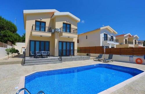 Meladeia Villa | 200 m² Villa ∙ 3 bedrooms ∙ 6 guests