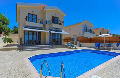 Meladeia Villa | 200 m² Villa ∙ 3 bedrooms ∙ 6 guests