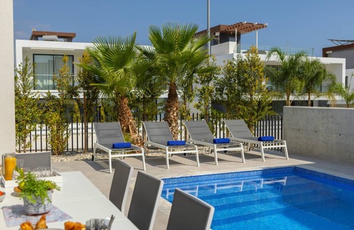 Protaras Villa | 210 m² Villa ∙ 6 bedrooms ∙ 12 guests