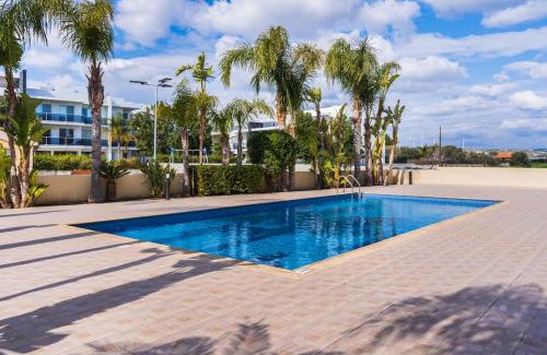 Kiti Apartment | 2BR Apartment with Amazing View and Pool in Kiti