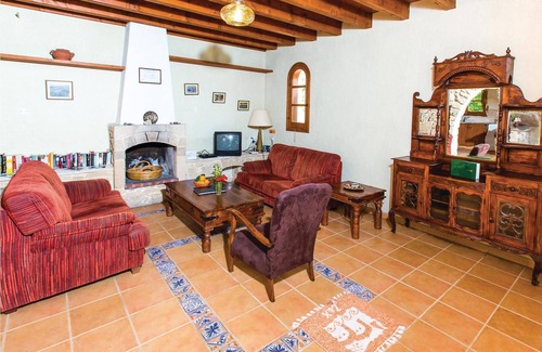 Miliou House | 3 bedroom accommodation in Miliou Paphos