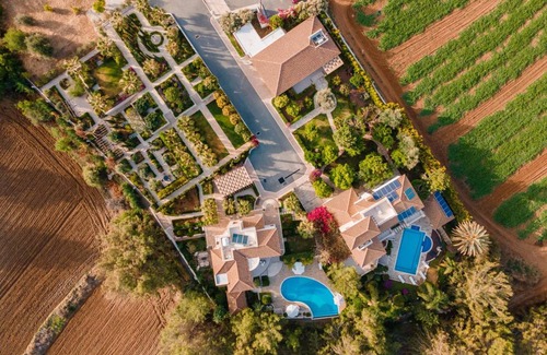 Argaka Villa | 360 m² Villa ∙ 4 bedrooms ∙ 8 guests