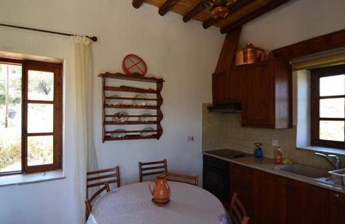 Goudi House | 38 m² House ∙ 2 bedrooms ∙ 6 guests