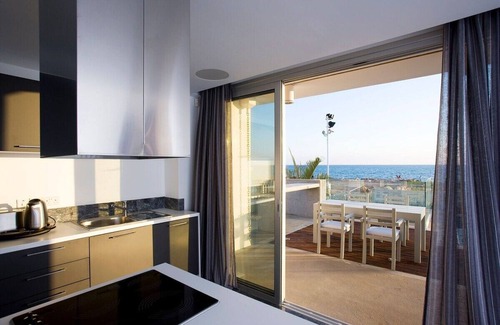 Paphos Villa | 3BR Villa Largest Private Pool Sea Nearby