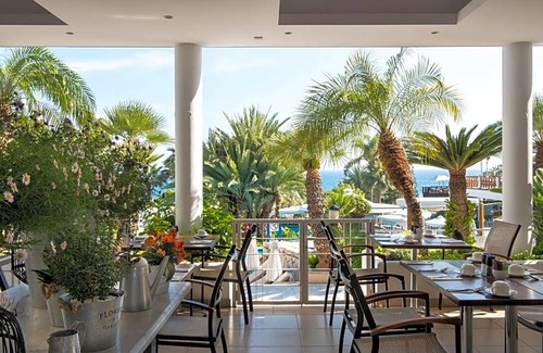 Agios Tychon Hotel | 4-Star Hotel ∙ Mediterranean Beach Hotel