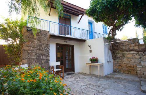 Vasa Koilaniou House | 55 m² House ∙ 2 guests