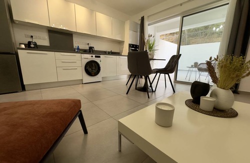 Aglantzia Apartment | 70 m² Apartment ∙ 1 bedroom ∙ 2 guests