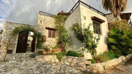 Dhoros House | 70 m² House ∙ 1 bedroom ∙ 4 guests