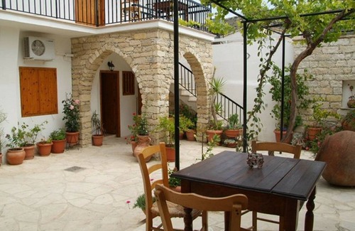 Kalavasos Apartment | 80 m² Apartment ∙ 1 bedroom ∙ 5 guests